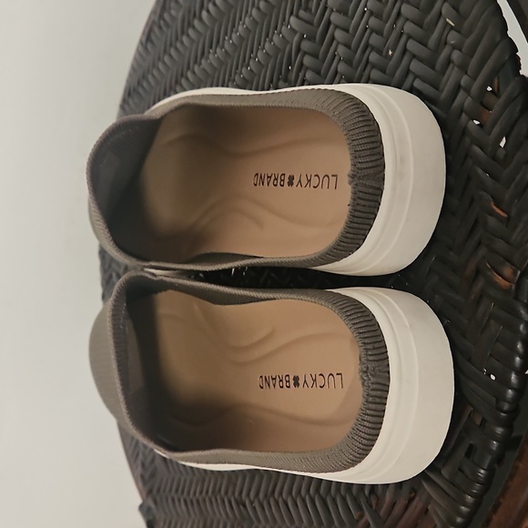 Lucky Brand Larlan Mule Slip On Shoes in Army Green Size 7.5 - Picture 7 of 9